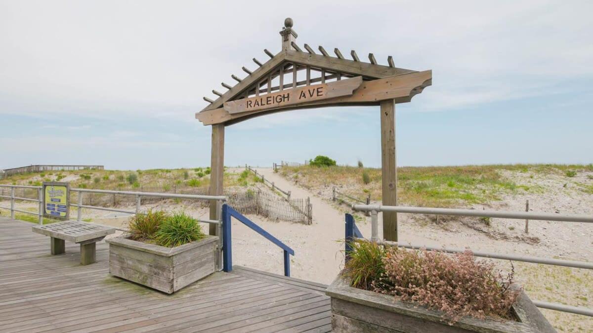 Escape To Raleigh Ave - Steps From The Apartment Atlantic City