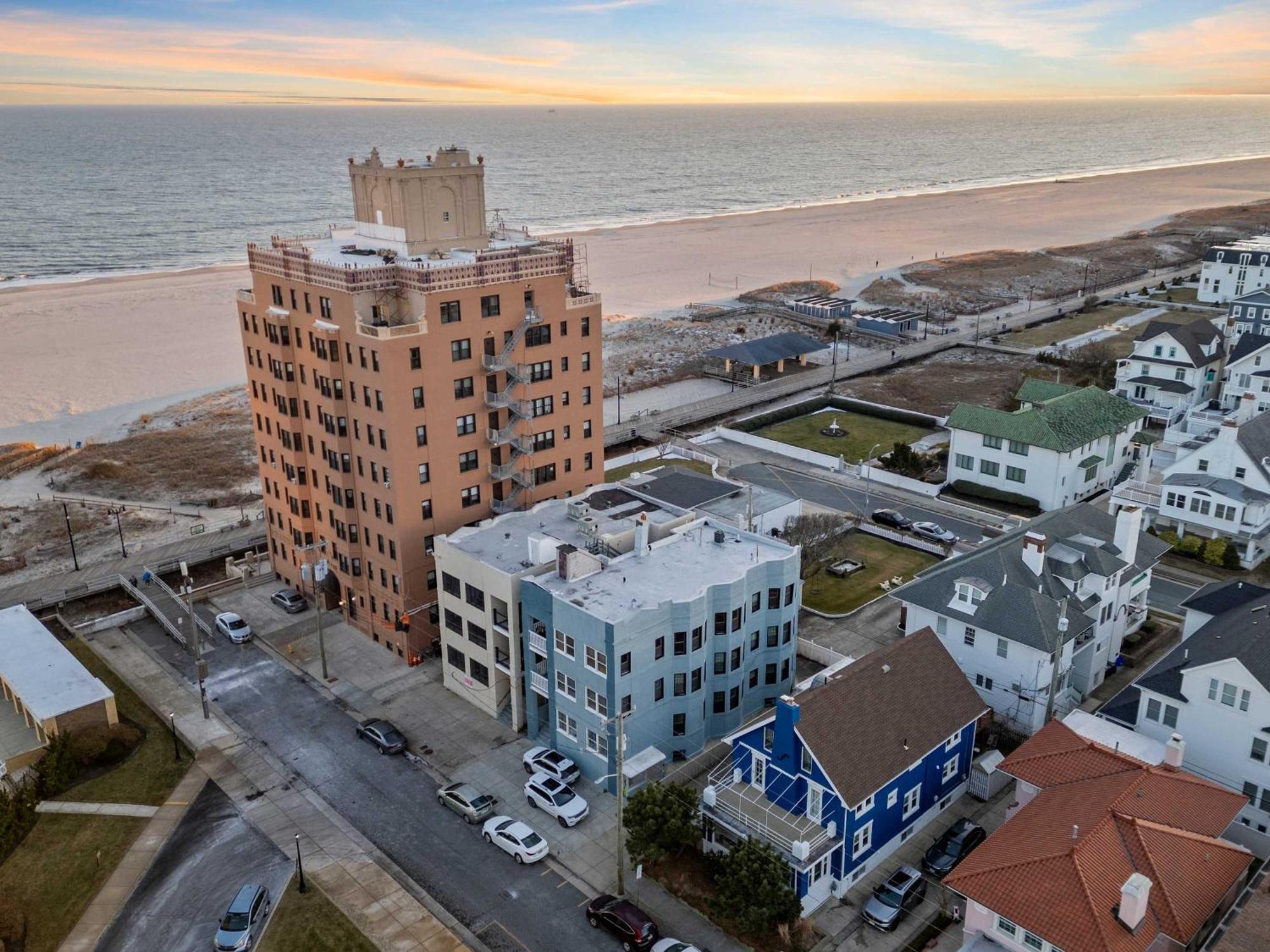 Escape To Raleigh Ave - Steps From The * Atlantic City