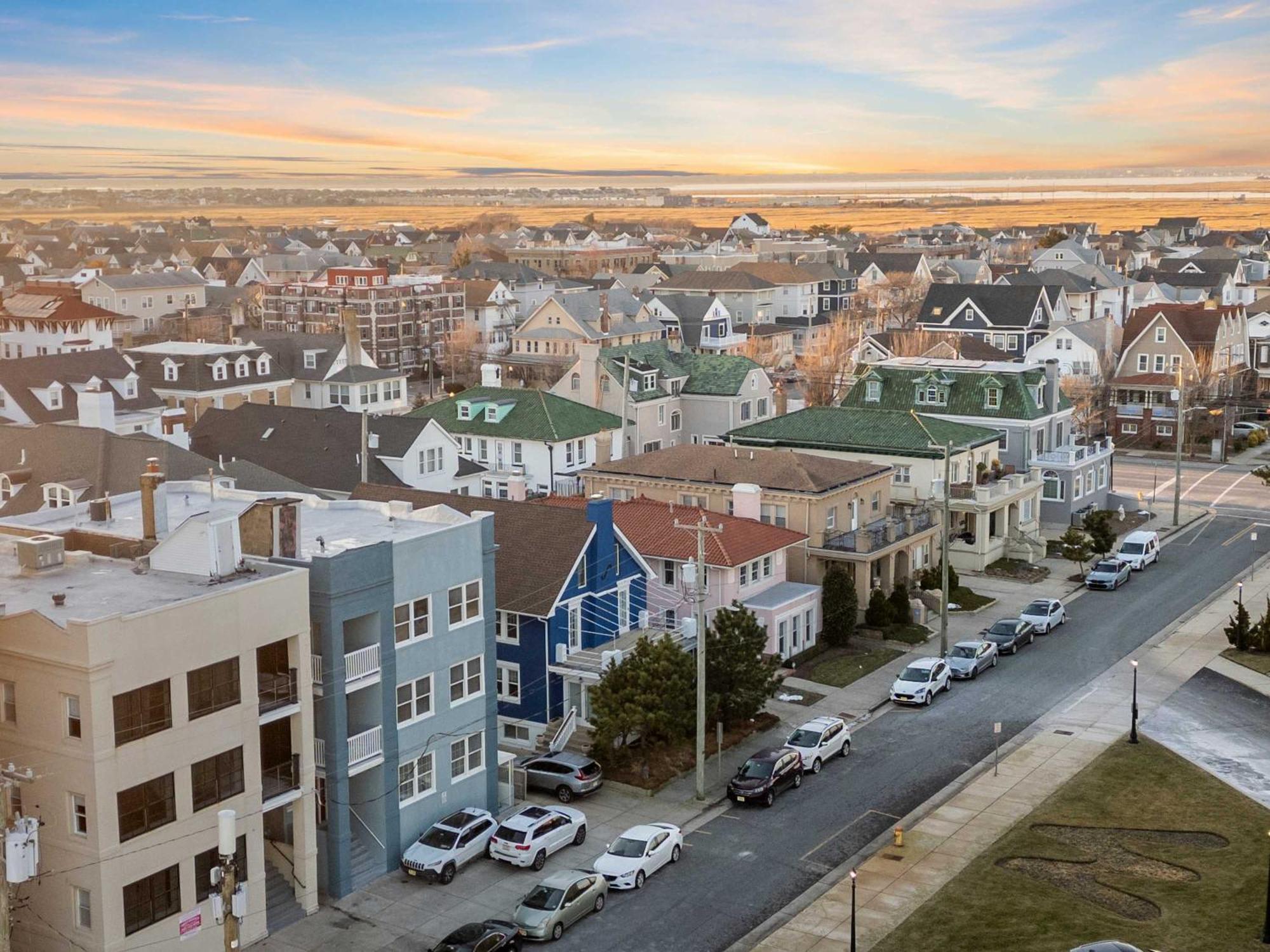 Escape To Raleigh Ave - Steps From The Apartment Atlantic City