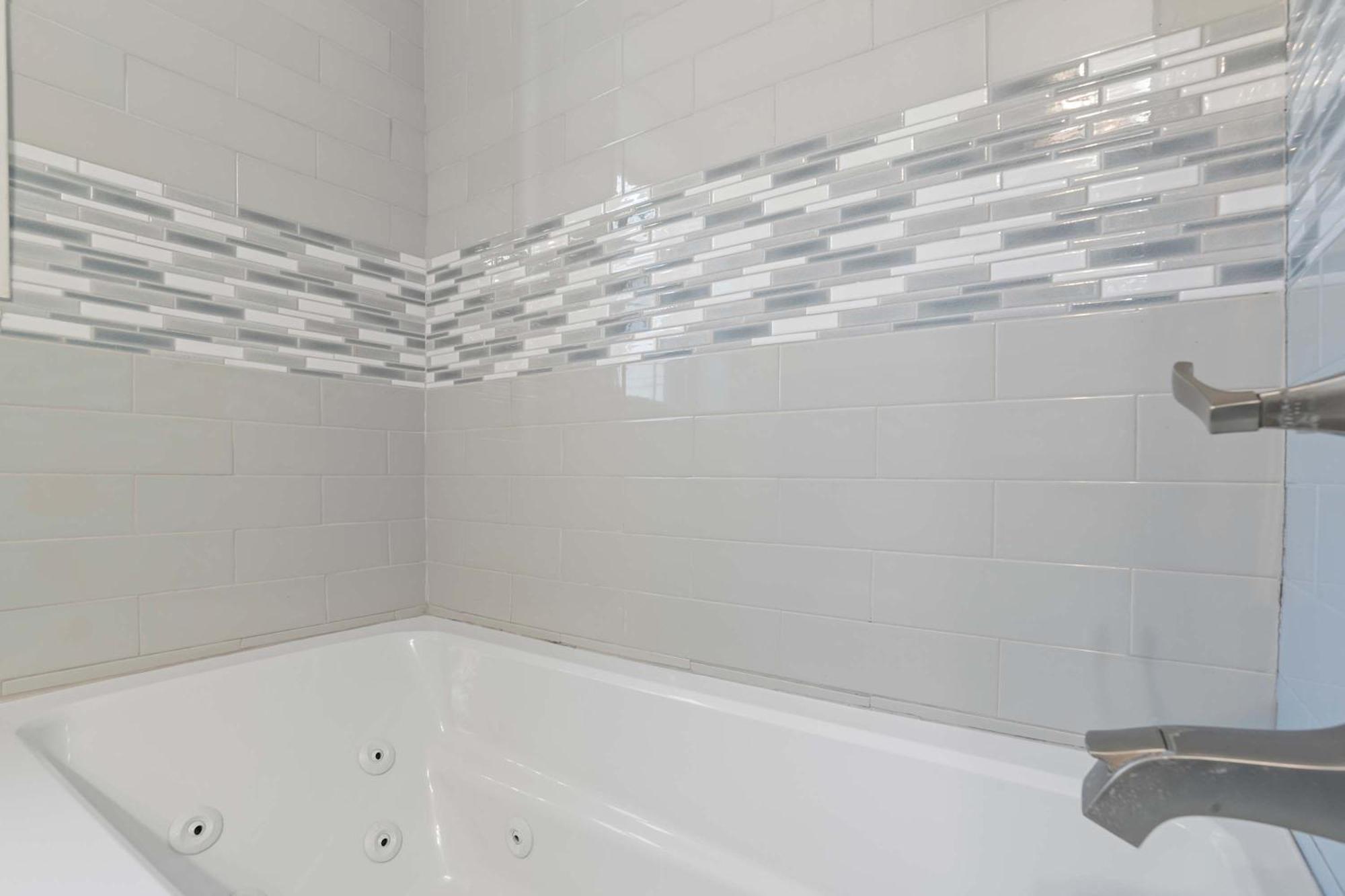 Apartment Escape To Raleigh Ave - Steps From The