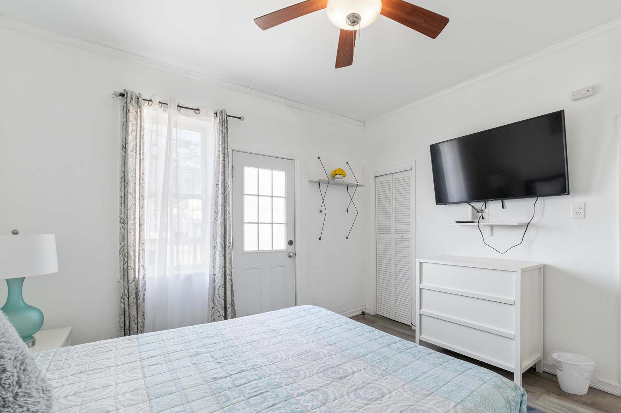 Escape To Raleigh Ave - Steps From The Atlantic City