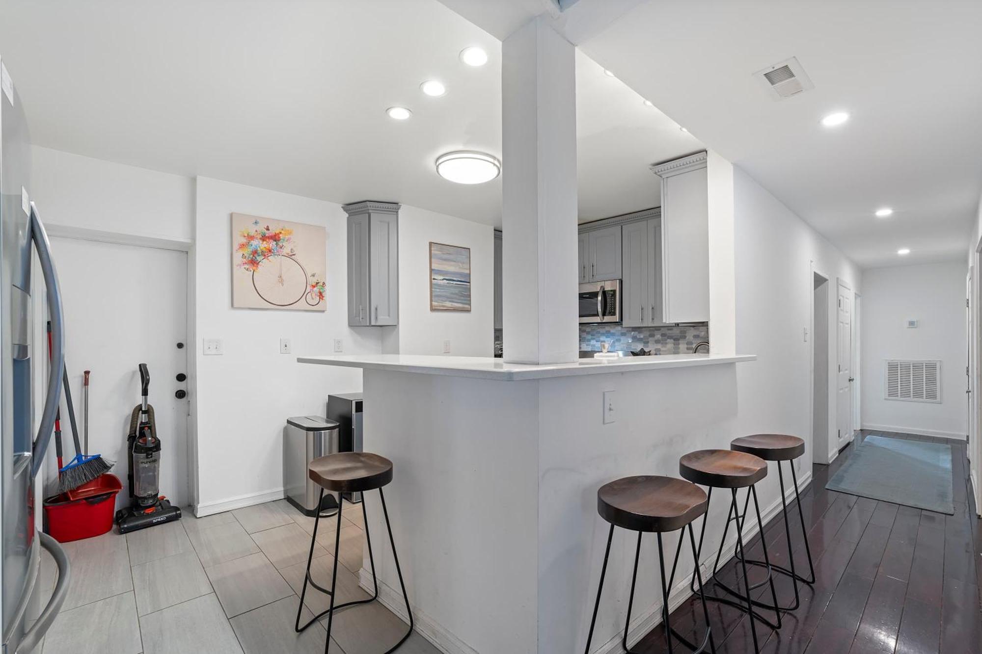 Apartment Escape To Raleigh Ave - Steps From The Atlantic City